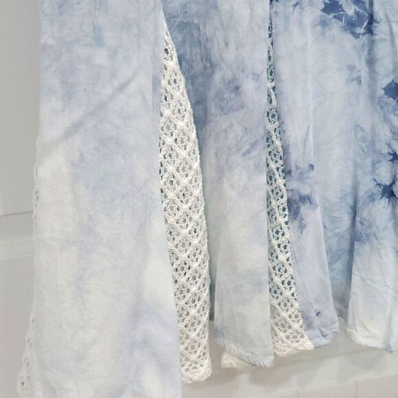 Entro tie dye, Blue, with crochet, flowing rayon dress, Size Large - Picture 2 of 6